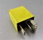 85-Jaguar (1990-2009) S X Type XJ XK Multi-Use 5-Pin Yellow Relay XR83-14B192-AA - Image 2