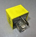 36-Renault Clio Scenic Laguna Megane 03532 5-Pin Yellow Relay 7700844253 12V 40A - Image 2