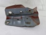 HY3216802AA Land Rover Discovery 5 L462 Genuine Right Side Bonnet Hinge Base - Image 2