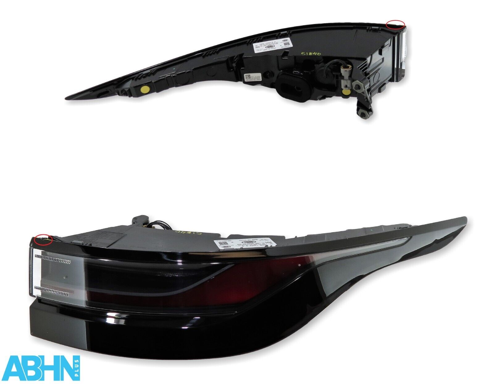 R8D2-13404-AD Range Rover Evoque L551 Right Rear Outer Tailgate LED Light 24MY Main Image R8D2-13404-AD Range Rover Evoque L551 Right Rear Outer Tailgate LED Light 24MY - Image 1