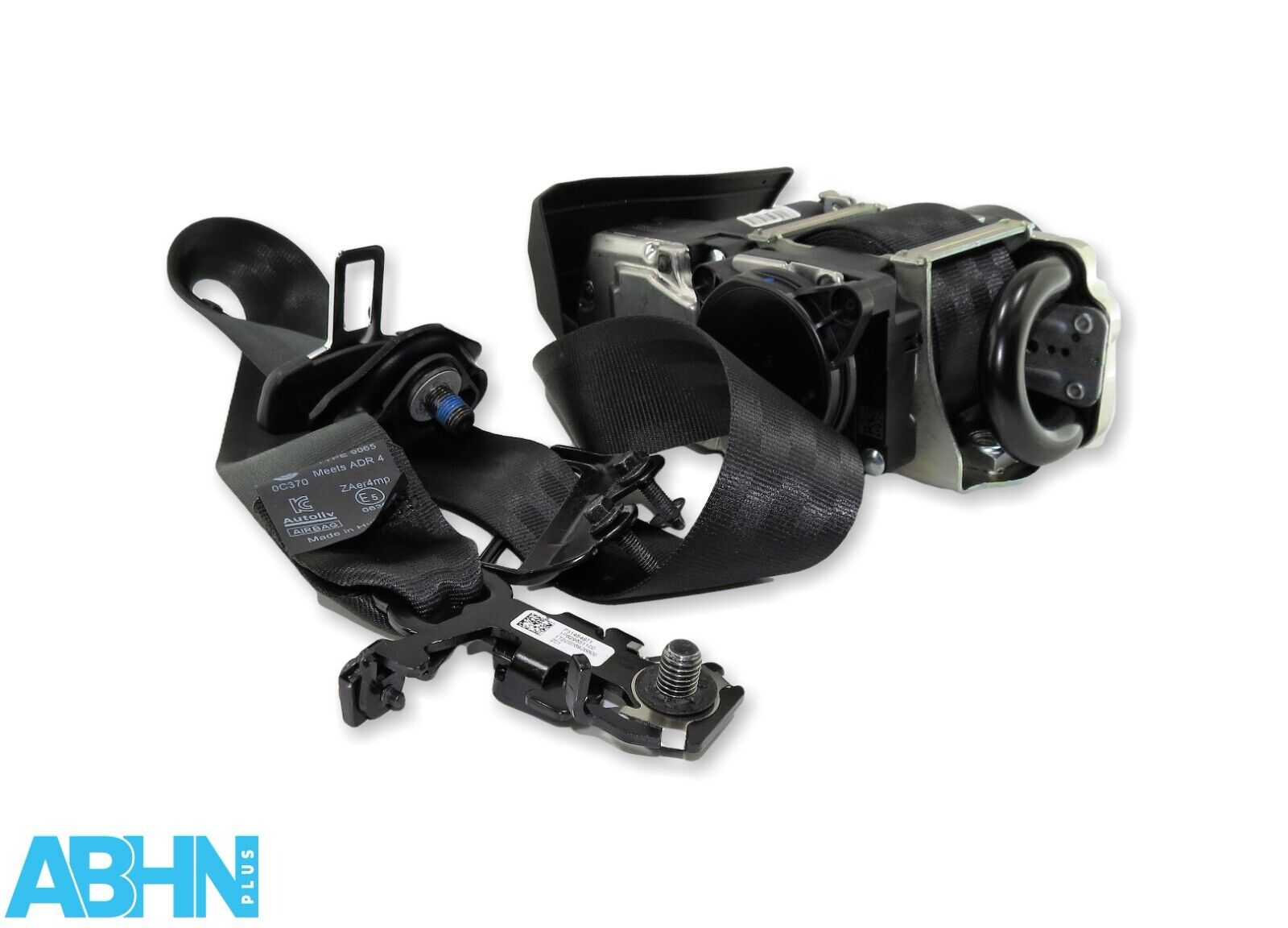 Volvo XC60 Mk2 /19-24 Front Right Side Seatbelt Pretensioner P032149086 32149086 Main Image Volvo XC60 Mk2 /19-24 Front Right Side Seatbelt Pretensioner P032149086 32149086 - Image 1