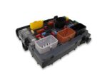 Peugeot Citroen BSM-R01-00 HW: 277 SW: 8D Fuse & Relay Box 9667044880 Delphi