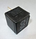 Audi VW Seat Skoda Black-100 Contact Close Relay 95VW10K705CA/ 7M0951253A