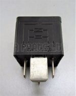 Audi VW Seat Skoda Black-100 Contact Close Relay 95VW10K705CA/ 7M0951253A - Image 4