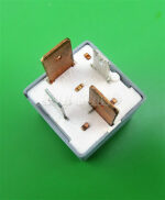 444-Seat Skoda Silver-18 Multi-Use 4-Pin Relay 191937503 WLO France 22204007 40A - Image 4