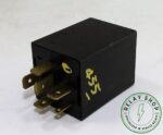 Genuine Vauxhall Astra Corsa Agila Swift Black Wipers Control Relay 90069864 5A - Image 5