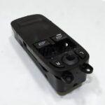 30710784 Volvo C30 Genuine Electric Window Lifter Regulator + Mirror Switch - Image 3