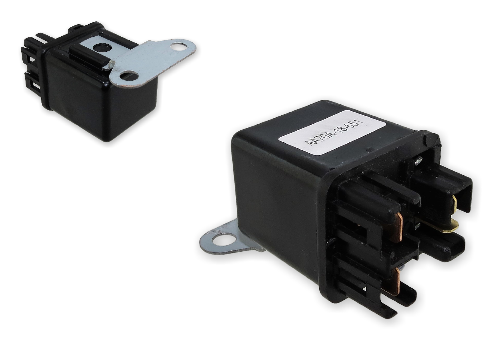 Fits Mazda Bongo SR1 4 Blade Pre Heat Glow Plug Relay AA70A-18-651 MR82B-621 Main Image Fits Mazda Bongo SR1 4 Blade Pre Heat Glow Plug Relay AA70A-18-651 MR82B-621 - Image 1