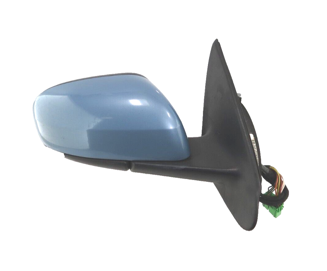 Volvo S60 V70 (03-06) Electric+ Memory Right Wing Mirror Blue 30745241 11-Wires Main Image Volvo S60 V70 (03-06) Electric+ Memory Right Wing Mirror Blue 30745241 11-Wires - Image 1