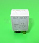 Toyota Avensis Corolla RV4 Yaris Silver Relay Bosch 0332011001/ 90080-87019 - Image 4