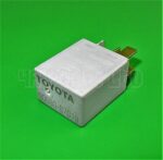 Toyota Avensis Corolla RV4 Yaris Silver Relay Bosch 0332011001/ 90080-87019 - Image 6