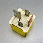 429-Volvo (90-15) Multi-Use 4-Pin Yellow Relay 9128164 Hella 4RA003510-75 Spain - Image 5