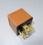 44-Vauxhall Opel 5-Pin Brown Relay Engine Cooling AC 90491314 Bosch 0332209136 - Image 3
