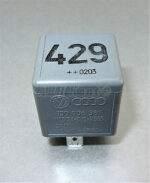 144-Audi VW Seat Skoda (No.429) 5-Pin Grey Relay 1J0906381 SN7 V23134-B63-X383 - Image 3