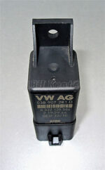 Skoda VW Diesel 9-Pin Glow Plugs Relay VW AG 038907281D 0522120504 BEB 32/10 - Image 5