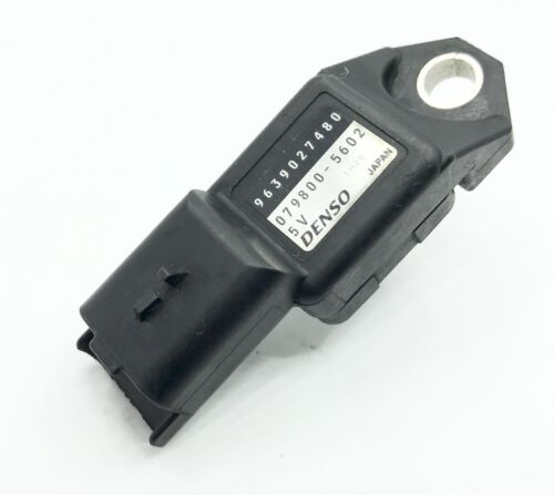 9639027480 Puegeot Citroen Ford Volvo Genuine Air Intake Temperature Sensor Main Image 9639027480 Puegeot Citroen Ford Volvo Genuine Air Intake Temperature Sensor - Image 1