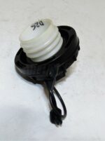 Genuine Hyundai i10 i20 i30 i40 Screw Type Fuel Filler Cap + Cord Diesel Car - Image 6
