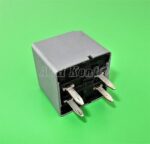 427-Kia (1990-2015) Multi-Use Grey 4-Pin Relay OK2A167740 Deco / Kia Motors - Image 5