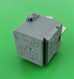 Mercedes-Benz 02-18 4-Pin Grey Relay 4RA007793-10 A0025428719 Hella A0025428819