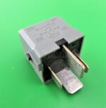 Mercedes-Benz 02-18 4-Pin Grey Relay 4RA007793-10 A0025428719 Hella A0025428819 - Image 3