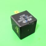 254-Hyundai & Kia (00-16) Multi-Use 5-Pin Black Relay Deco 39160-25000 DC12V 30A
