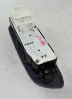 8482042130 Toyota Rav4 Genuine Driver Side Electric Window Lift Down Switch - Image 5