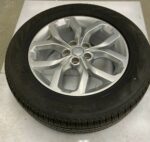 Land Discovery 5 Evoque 1x 255/ 60 R19" Style 5021 5 Split-Spoke Alloy Silver - Image 2