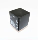 Land Rover (1970-2000) Replacement 3-Pin Flasher Relay DOT/SAE J590b 9563533980 - Image 6