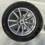 Range Rover Sport L494 Genuine Alloy Wheel & Pirelli Tyre 235/65 R19 Inch 7.8mm