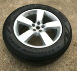 Land Rover Defender 1x 255/60 R20 Inch OEM Alloy Wheel Pirelli Scorpion Zero A/S