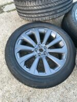 J8A2-1007-EB Range Rover Velar Genuine 20 Inch Satin Grey Alloy Wheels 8.5Jx20CH - Image 3