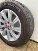 Jaguar E Pace X540 Genuine Alloy Wheel & Michelin Tyre 235/60 18 Inch 82761J9C3 - Image 3