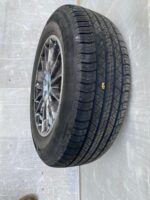 Jaguar I F Pace Genuine Alloy Wheel & Michelin Tyre 235/65 18 Inch HK831007AA - Image 4