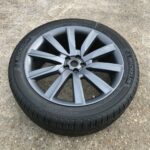 W36 Range Rover Velar 1x 265/45 R21 Inch Alloy Wheel Michelin Latitude Tour HP