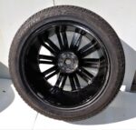 21" Discovery 5 MK5 Alloy Wheel and Tyre 275/45R21 HY32-1007-JA 9.5J 6mm Black - Image 3