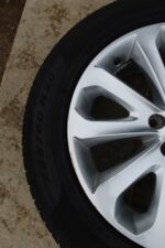 W14 Land Range Rover 1x 255/60 R20 Inch Alloy Wheel Pirelli Scorpion Winter Tyre - Image 3