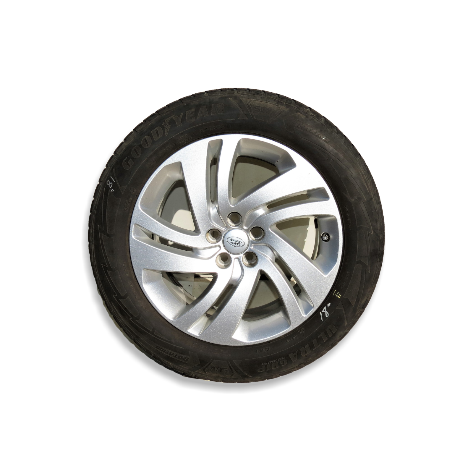 LR Range Rover Evoque L551 Alloy Wheel and Tyre 235/60 R18 K8D2-1007-CA 8J (3mm) Main Image LR Range Rover Evoque L551 Alloy Wheel and Tyre 235/60 R18 K8D2-1007-CA 8J (3mm) - Image 1