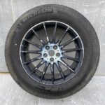 Jaguar I F Pace Genuine Alloy Wheel & Michelin Tyre 235/65 18" Inch HK831007AA