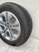 Range Rover Evoque Genuine Alloy Wheel & Michelin Latitude Tyre 235/60 18 Inch - Image 3
