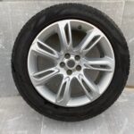 Range Rover Evoque Genuine Alloy Wheel & Pirelli Tyre 235/55 19 Inch GJ321007BA*