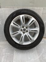 Range Rover Evoque Genuine Alloy Wheel & Pirelli Tyre 235/55 19 Inch GJ321007BA*