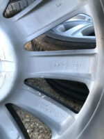 Range Rover Velar Genuine 20 Inch Satin Grey Alloy Wheels 8.5Jx20CH J8A2-1007-EB - Image 2