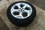 W21 Range Rover Vogue 1x 255/55 R20 Inch Alloy Wheel Michelin Latitude Sport - Image 2
