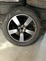 W46 Land Rover Defender 1x 255/60 R20 Inch Alloy Wheel Pirelli Scorpion Zero A/S