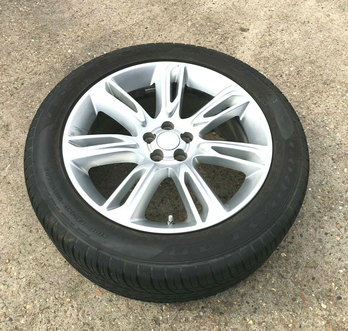 Range Rover Velar L560 255/50 R20 Inch Alloy Wheel Goodyear Eagle F1 AT Tyre 6.5 Main Image Range Rover Velar L560 255/50 R20 Inch Alloy Wheel Goodyear Eagle F1 AT Tyre 6.5 - Image 1