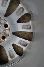 W12 Land Range Rover 1x 255/60 R20 Inch Alloy Wheel Pirelli Scorpion Winter Tyre - Image 9