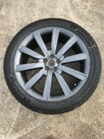 W33 Range Rover Velar 1x 265/45 R21 Inch Alloy Wheel Michelin Latitude Tour HP - Image 2