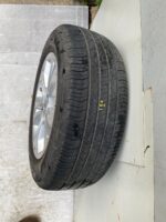 Range Rover Evoque Genuine Alloy Wheel & Michelin Latitude Tyre 235/60 R18 Inch - Image 4