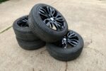 Set LR Range Rover Sport L494 275/45/ 21 inch 5-Spoke Split Alloy Wheels Black - Image 2