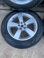 LR Defender L663 Set 4x 255/60 R20 Inch L8B21007GB Alloy Wheels Silver L8B21007 - Image 3